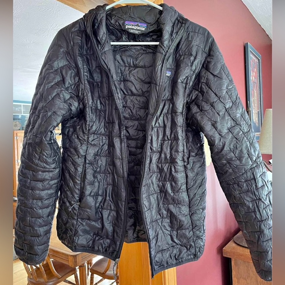 Patagonia micropuff hoody women’s M
